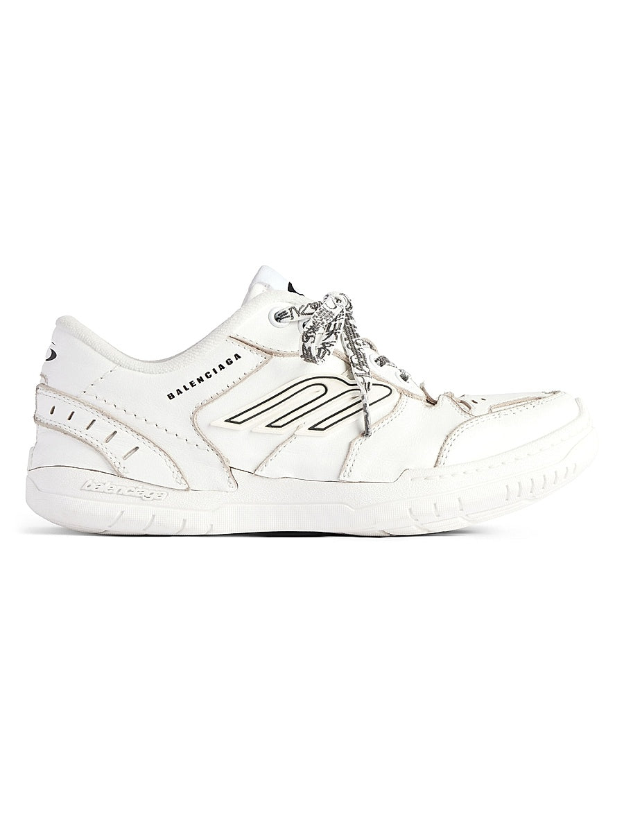 Hamptons Clean Sneakers