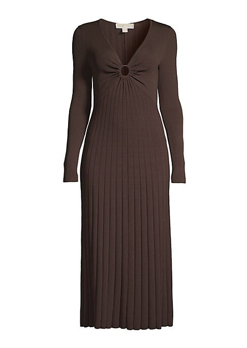 Chic Pleated Swing Dress