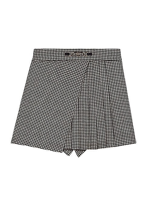 Chic Plaid Shorts