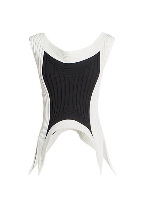 Dynamic Scoop Top