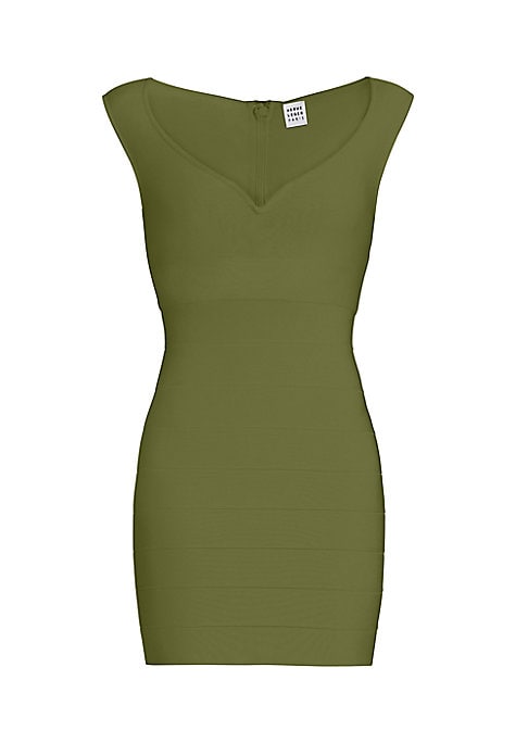 Chic Figure-Hugging Dress