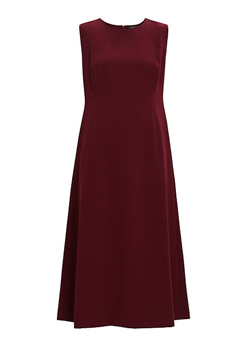 Chic Midi Dress with Sleeves
