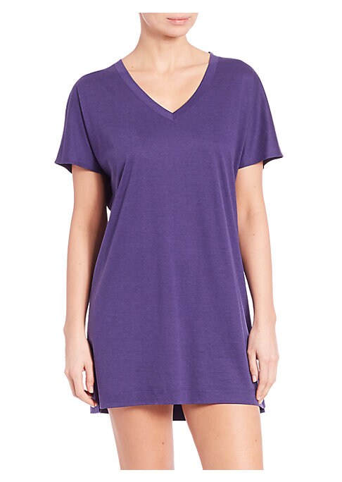 V-Neck Oversized Tee