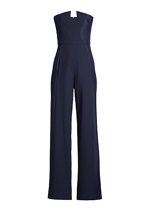 Chic Strapless Elegance