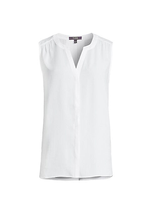 Chic Pleat Blouse