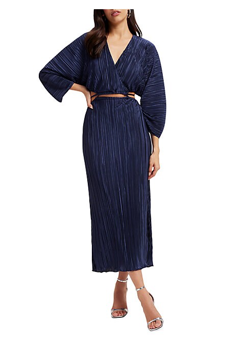 Chic Pleat Midi Dress
