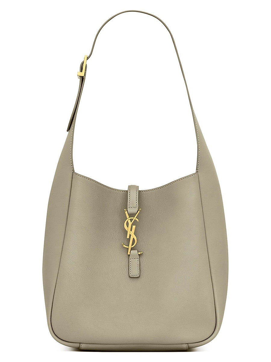 Le 5 à 7 Supple Small Shoulder Bag in Grained Leather
