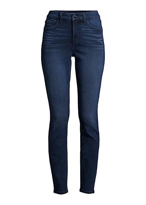 Sculpting Curve-Enhancing Jeans