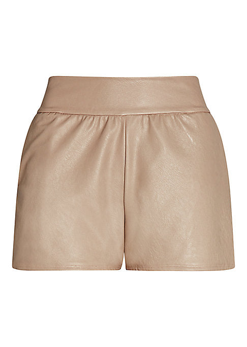 Chic Stretchy Leather Shorts