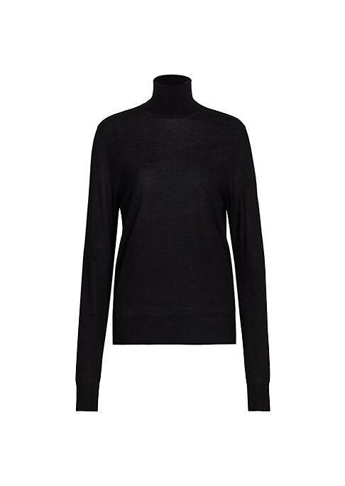 Chic Cashmere Turtleneck