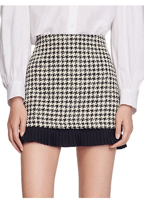 Chic Houndstooth Mini Skirt