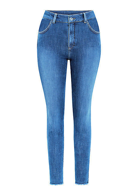 Chic Contour Jeans