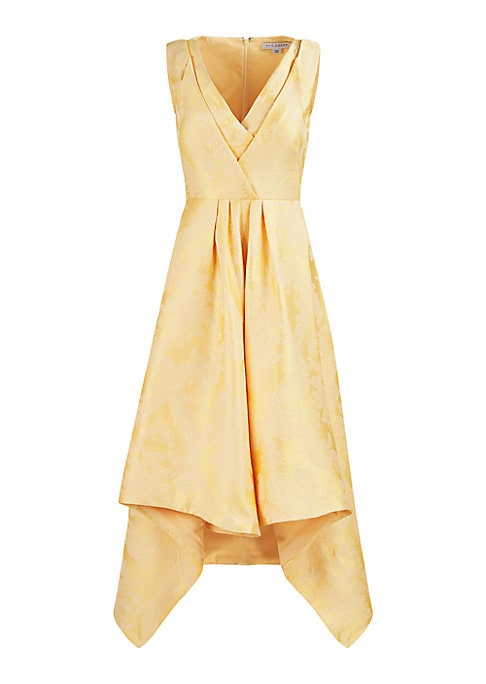 Floral High-Low Elegance