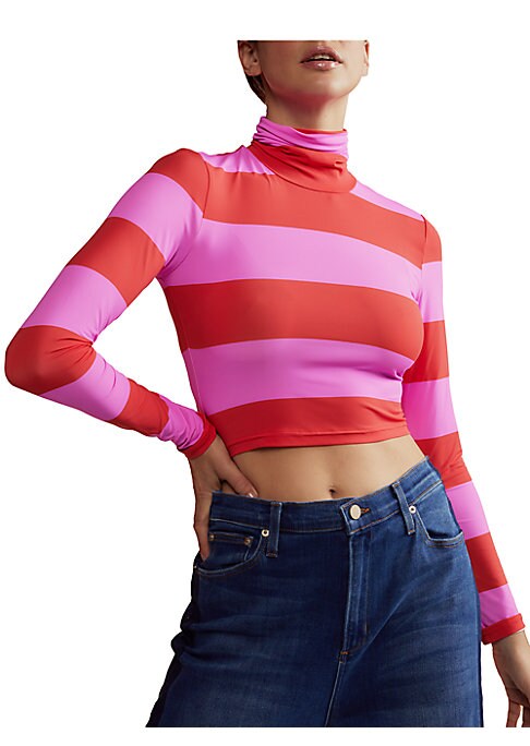 Chic Crop Turtleneck Top