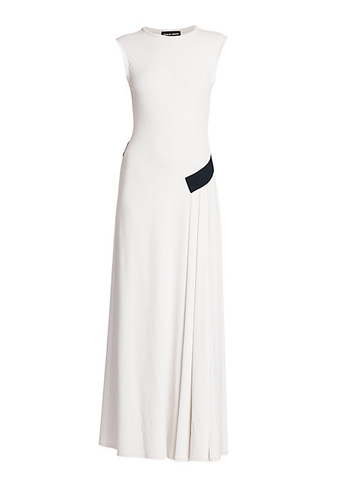 Chic Flow Maxi Dress