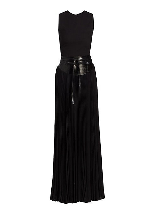 Elegant Pleated Maxi Dress