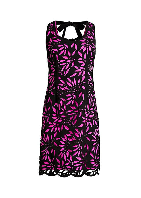 Chic Bow-Back Dress
