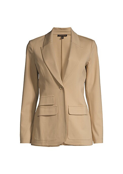 Chic Stretch Pocket Blazer