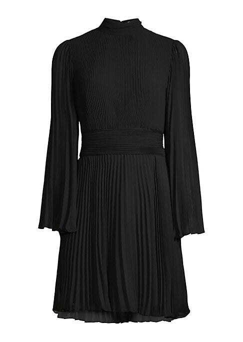 Chic Pleated Chiffon Dress